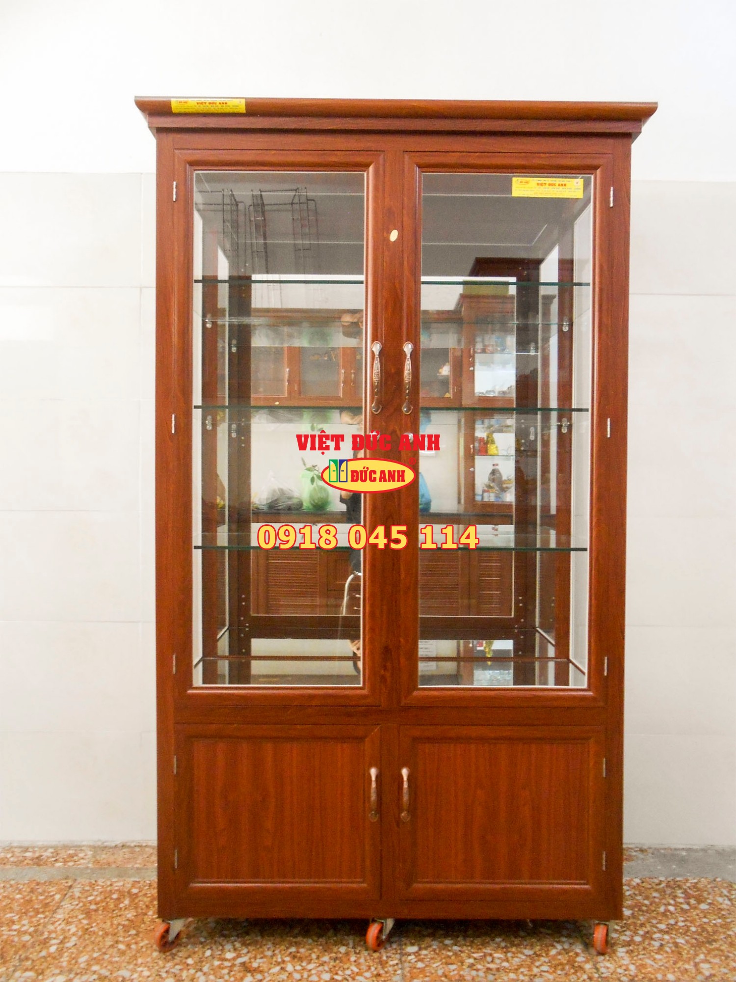 Tủ kệ trang trí